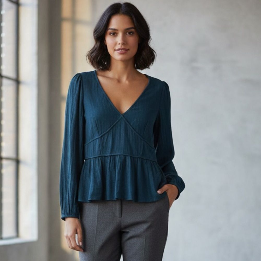 Take 50% OFF- Knox Rose Elegant Navy Blue Women's Top, Size-L